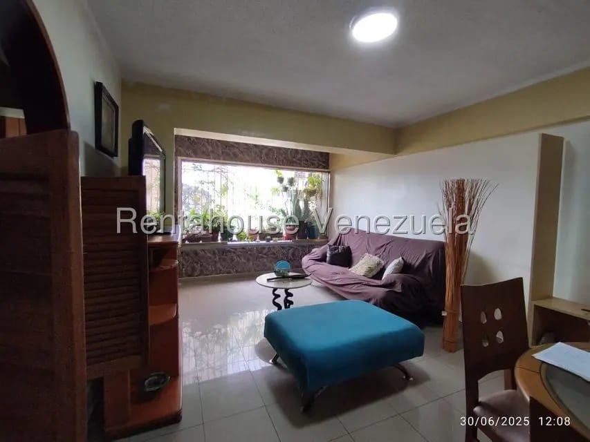 Apartamento (1 Nivel) en Venta en El Paraiso, Distrito Metropolitano - 25