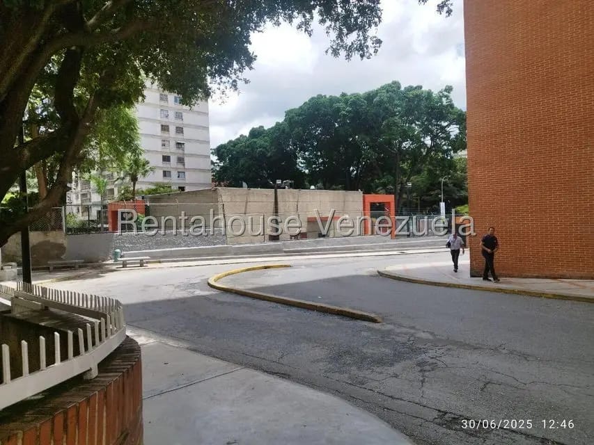 Apartamento (1 Nivel) en Venta en El Paraiso, Distrito Metropolitano - 4
