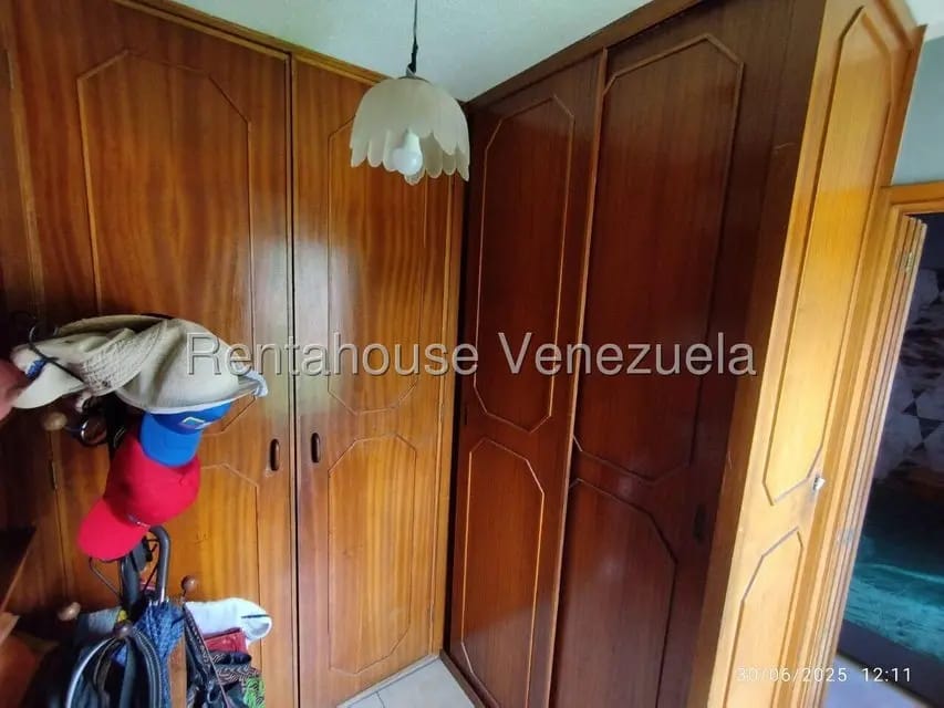 Apartamento (1 Nivel) en Venta en El Paraiso, Distrito Metropolitano - 38