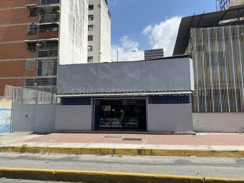 Comercial (Galpon - Deposito) en Venta en La Candelaria, Distrito Metropolitano - 24