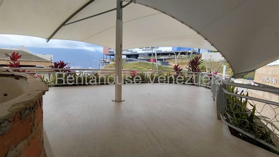 Comercial (Local Comercial) en Alquiler en Los Naranjos del Cafetal, Distrito Metropolitano - 5