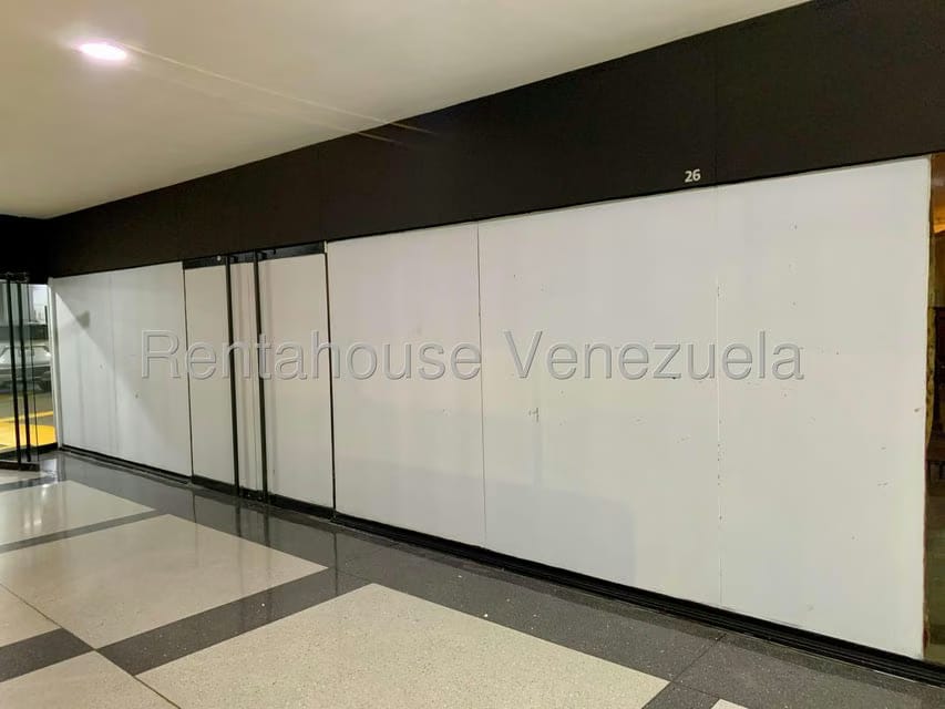 Comercial (Local Comercial) en Alquiler en El Rosal, Distrito Metropolitano