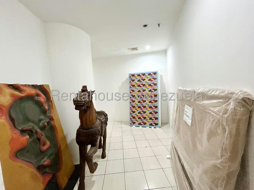 Comercial (Local Comercial) en Alquiler en El Rosal, Distrito Metropolitano - 7