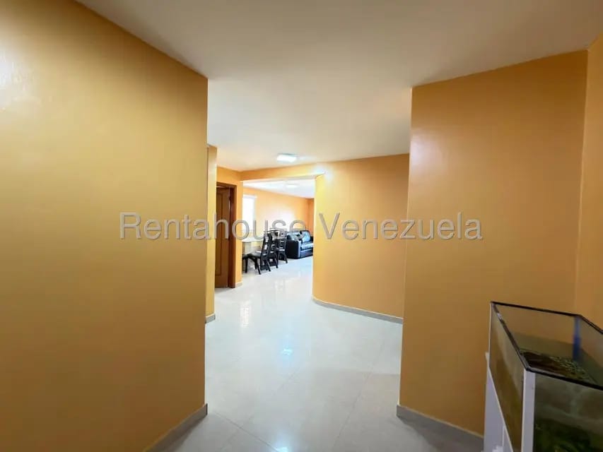 Apartamento (1 Nivel) en Alquiler en El Bosque, Aragua - 2
