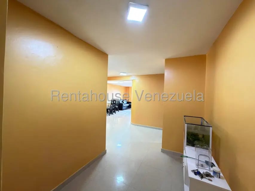 Apartamento (1 Nivel) en Alquiler en El Bosque, Aragua - 3