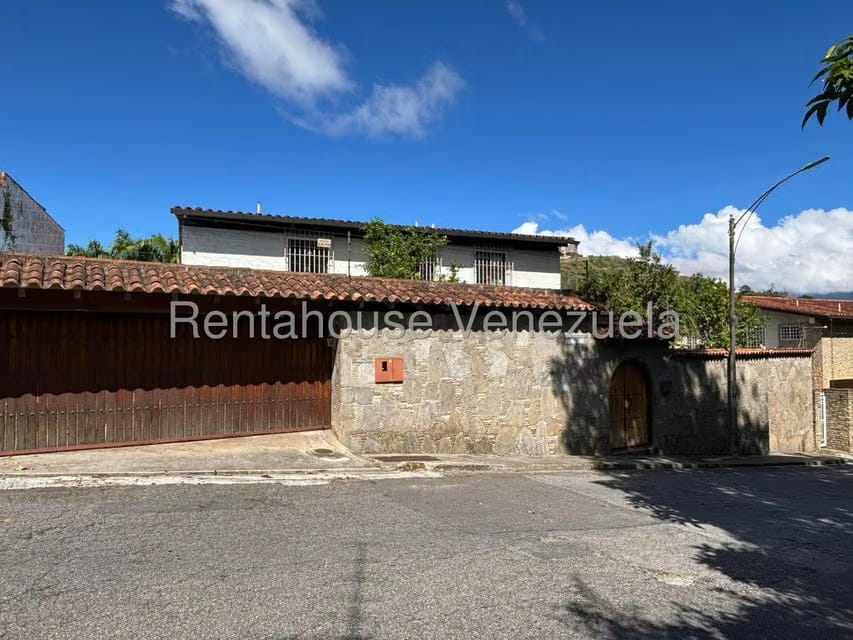 Casa (Multipes Niveles) en Venta en La Lagunita Country Club, Distrito Metropolitano