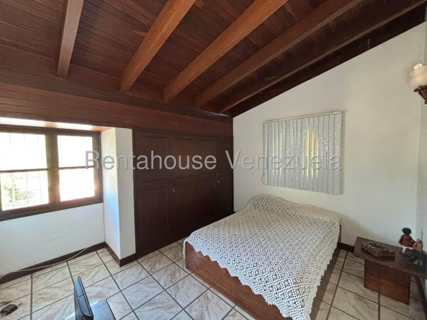 Casa (Multipes Niveles) en Venta en La Lagunita Country Club, Distrito Metropolitano - 28