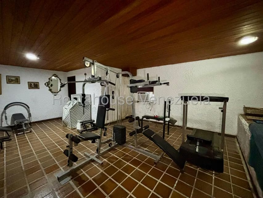 Casa (Multipes Niveles) en Venta en La Lagunita Country Club, Distrito Metropolitano - 32