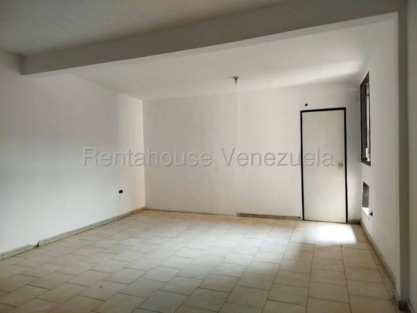 Comercial (Local Comercial) en Alquiler en Sabana Larga, Aragua - 2