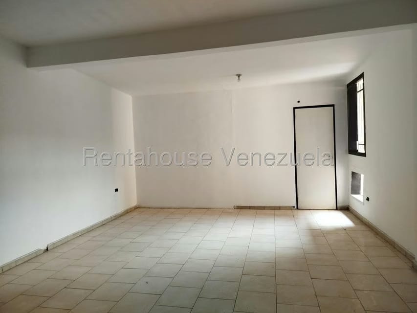 Comercial (Local Comercial) en Alquiler en Sabana Larga, Aragua - 3