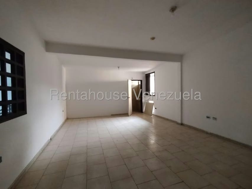 Comercial (Local Comercial) en Alquiler en Sabana Larga, Aragua - 4