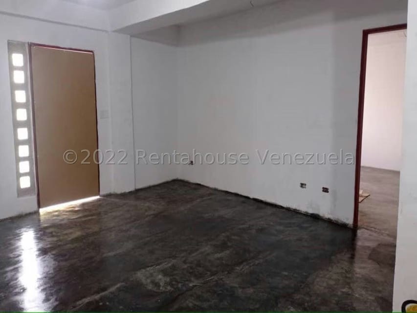 Casa (1 Nivel) en Venta en Pan de Azucar, Miranda - 17