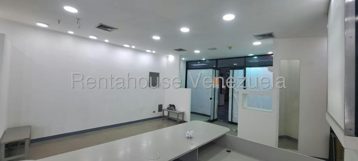 Comercial (Local Comercial) en Venta en Parroquia Catedral, Distrito Metropolitano - 6