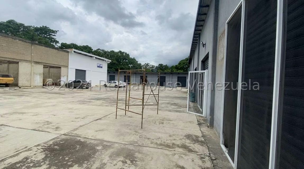 Comercial (Galpon - Deposito) en Venta en Barbula, Carabobo - 20