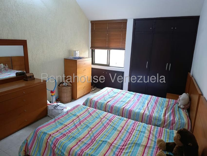 Townhouse (Duplex) en Venta en Las Quintas, Carabobo - 37