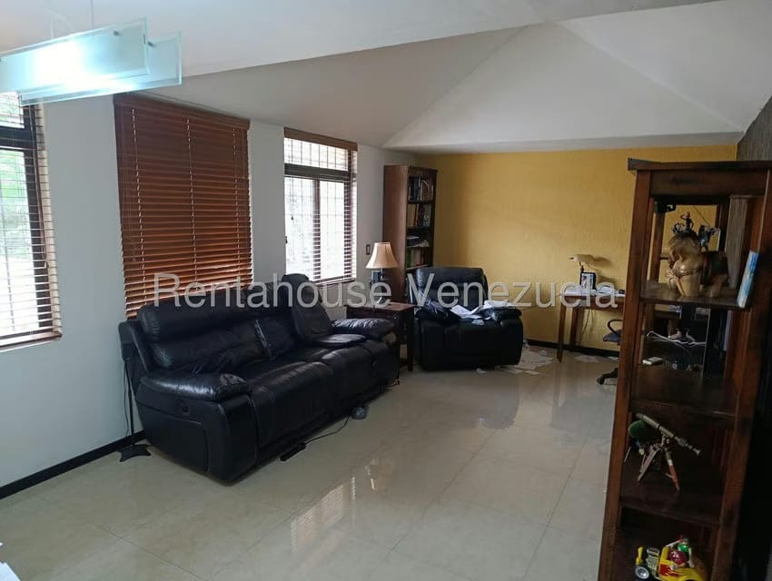 Townhouse (Duplex) en Venta en Las Quintas, Carabobo - 41