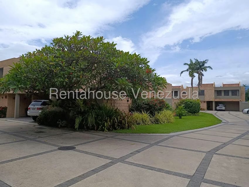 Townhouse (Duplex) en Venta en Las Quintas, Carabobo - 47