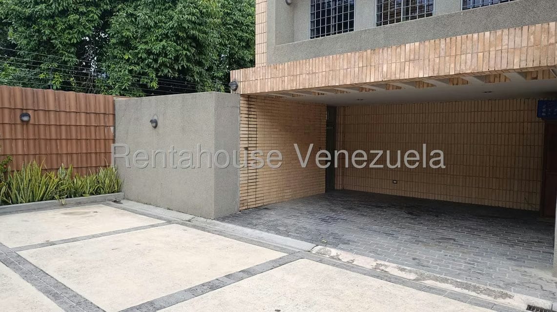 Townhouse (Duplex) en Venta en Las Quintas, Carabobo - 7