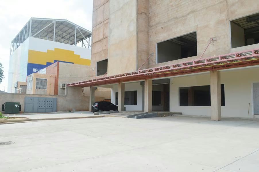 Comercial (Edificio) en Venta en La N, Zulia - 7