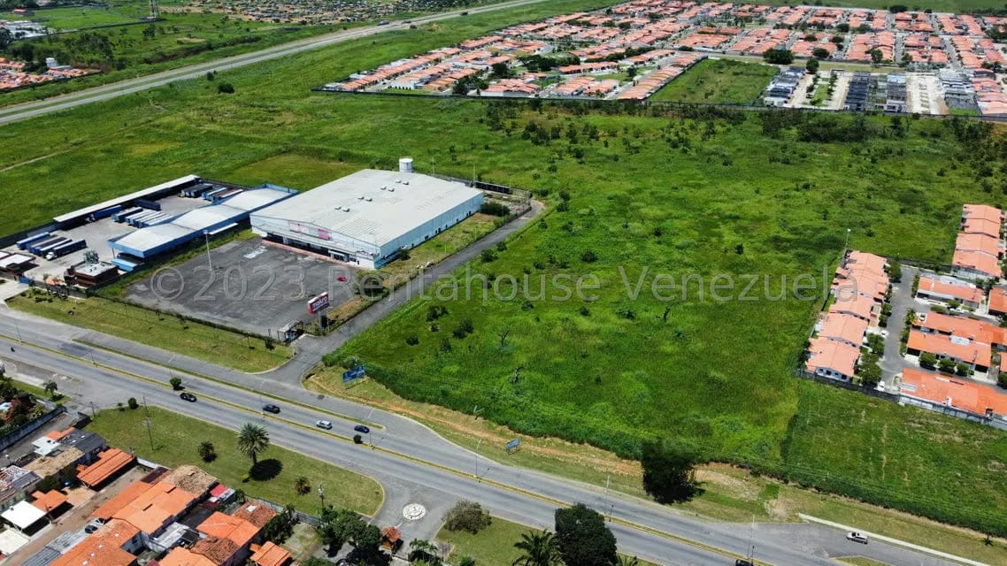 Terreno (Comercial) en Venta en Araure, Portuguesa - 2