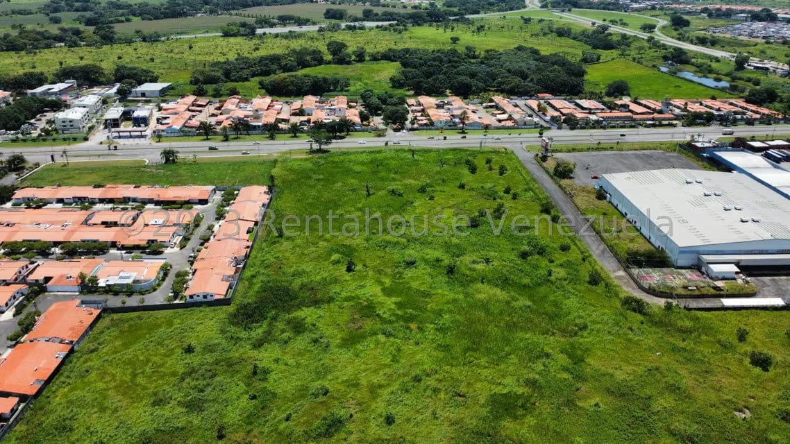 Terreno (Comercial) en Venta en Araure, Portuguesa - 12