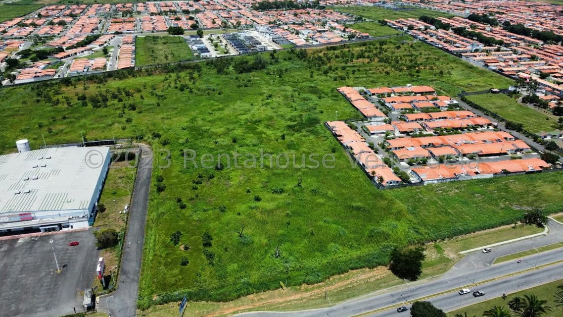 Terreno (Comercial) en Venta en Araure, Portuguesa - 4