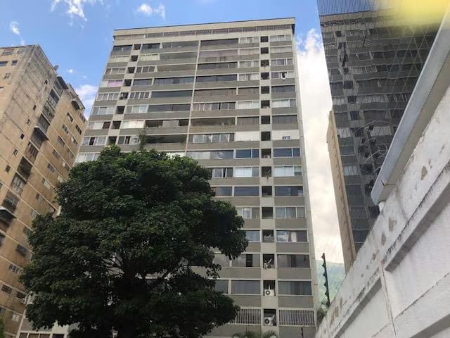 APARTAMENTO EN VENTA – ELENA MARIN NOBREGA