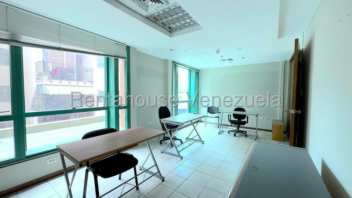 Comercial (Oficina) en Alquiler en Sabana Grande, Distrito Metropolitano - 15