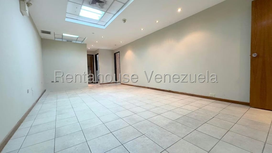 Comercial (Oficina) en Alquiler en Sabana Grande, Distrito Metropolitano - 7