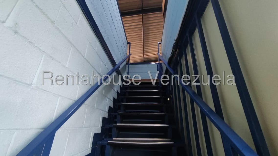 Comercial (Galpon - Deposito) en Venta en Zona Industrial 2, Lara - 9