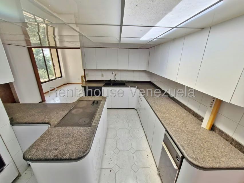 Apartamento (1 Nivel) en Venta en Alto Hatillo, Distrito Metropolitano - 12