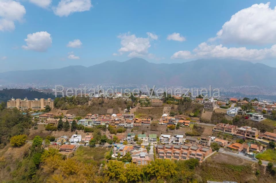 Apartamento (1 Nivel) en Venta en Alto Hatillo, Distrito Metropolitano - 26
