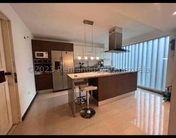 APARTAMENTO EN VENTA SELENE MARIN MLS#23-31866 - 2
