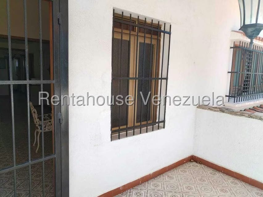 Casa (1 Nivel) en Venta en Trigal Centro, Carabobo - 58