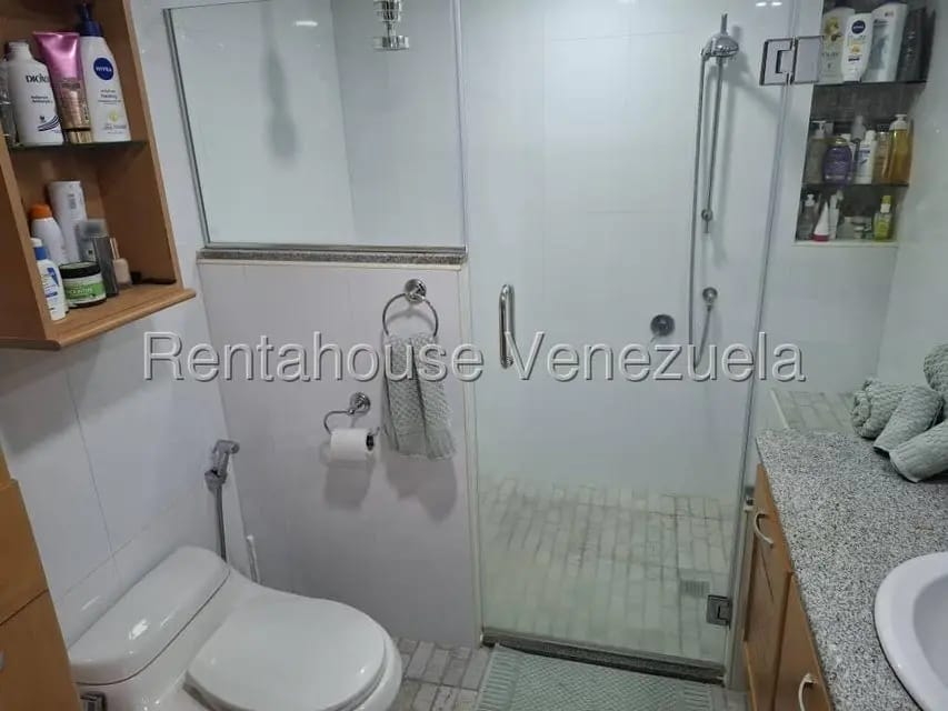 Apartamento (1 Nivel) en Venta en Los Naranjos del Cafetal, Distrito Metropolitano - 17