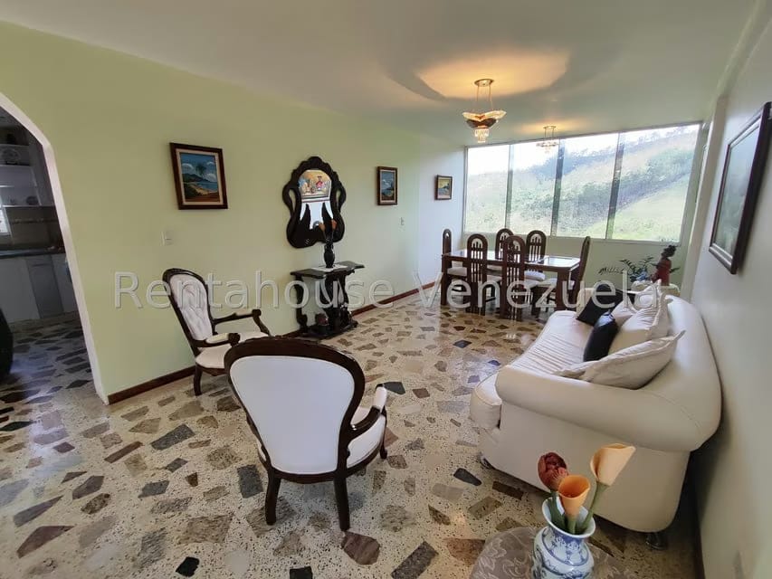 Casa (Duplex) en Venta en Municipio Carrizal, Miranda - 2