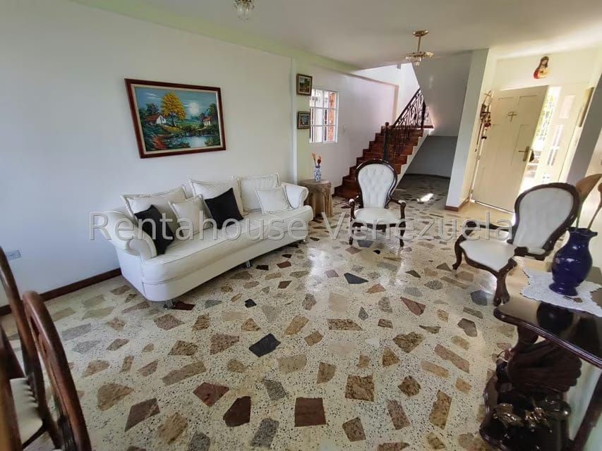 Casa (Duplex) en Venta en Municipio Carrizal, Miranda - 4