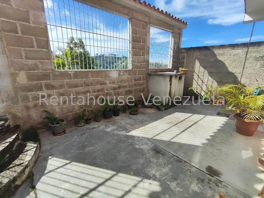 Casa (Duplex) en Venta en Municipio Carrizal, Miranda - 36
