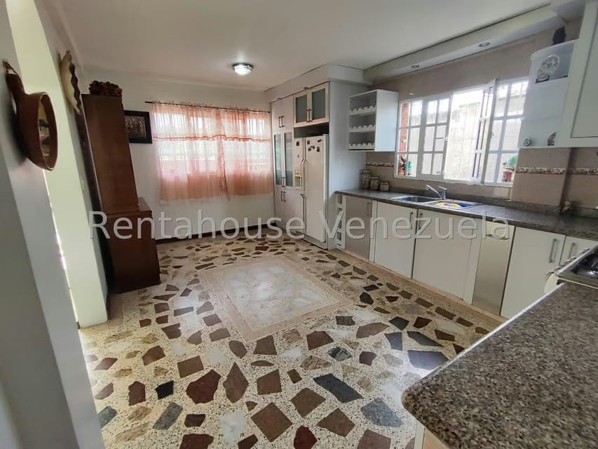 Casa (Duplex) en Venta en Municipio Carrizal, Miranda - 8