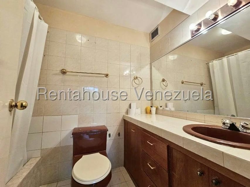 Apartamento (1 Nivel) en Venta en El Cigarral, Distrito Metropolitano - 17