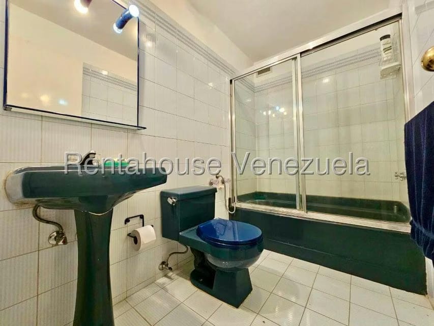 Apartamento (1 Nivel) en Venta en El Cigarral, Distrito Metropolitano - 19
