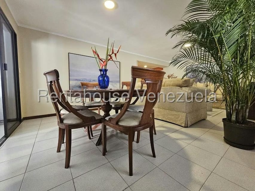 Apartamento (1 Nivel) en Venta en El Cigarral, Distrito Metropolitano - 8
