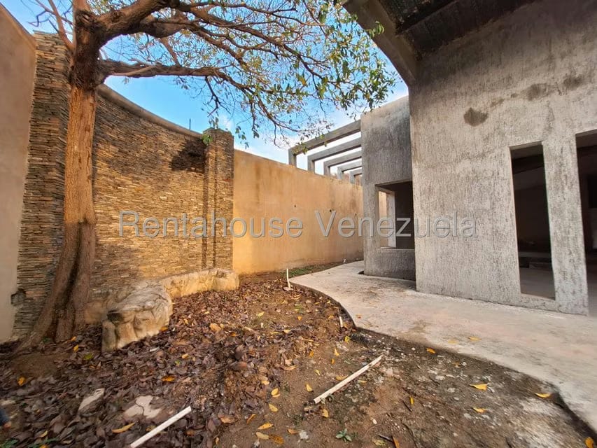 Casa (1 Nivel) en Venta en Trigal Norte, Carabobo - 47