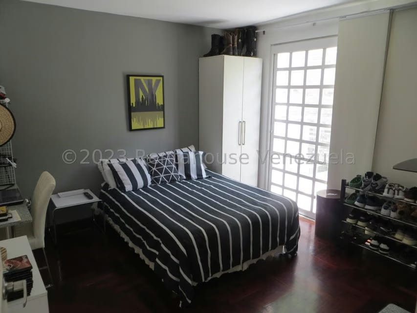 Casa (Duplex) en Venta en Santa Fe Norte, Distrito Metropolitano - 11