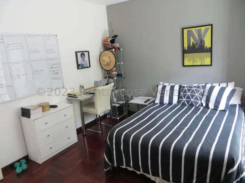 Casa (Duplex) en Venta en Santa Fe Norte, Distrito Metropolitano - 12