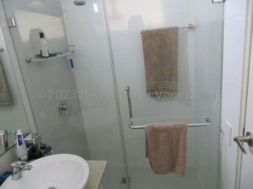 Casa (Duplex) en Venta en Santa Fe Norte, Distrito Metropolitano - 16