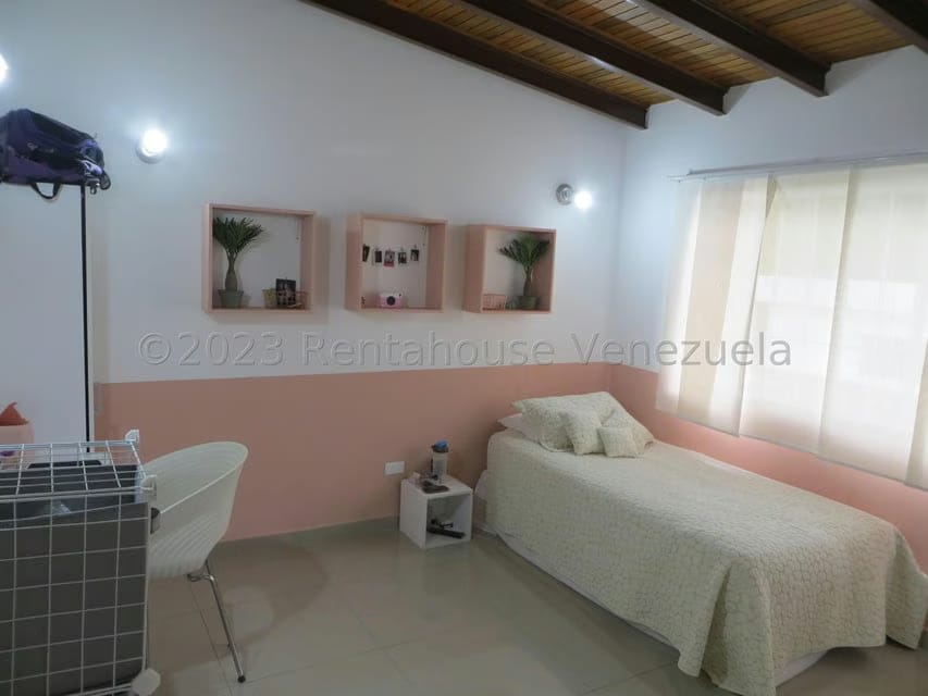 Casa (Duplex) en Venta en Santa Fe Norte, Distrito Metropolitano - 22