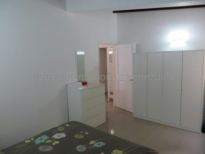 Casa (Duplex) en Venta en Santa Fe Norte, Distrito Metropolitano - 28