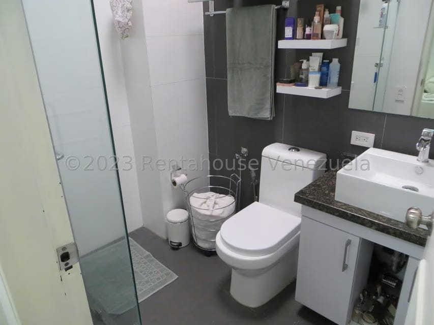 Casa (Duplex) en Venta en Santa Fe Norte, Distrito Metropolitano - 29