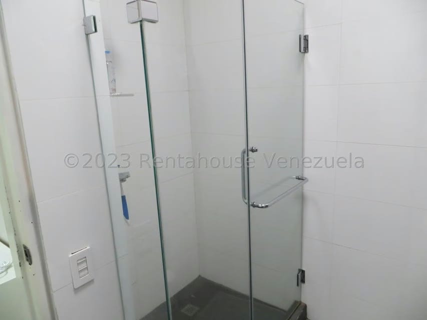 Casa (Duplex) en Venta en Santa Fe Norte, Distrito Metropolitano - 30